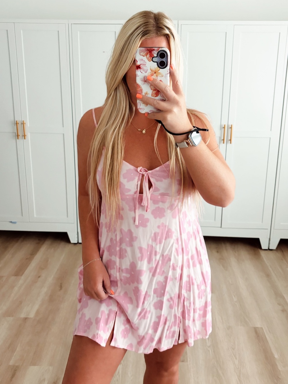 🆕 NWT pink floral front slit cut out mini dress